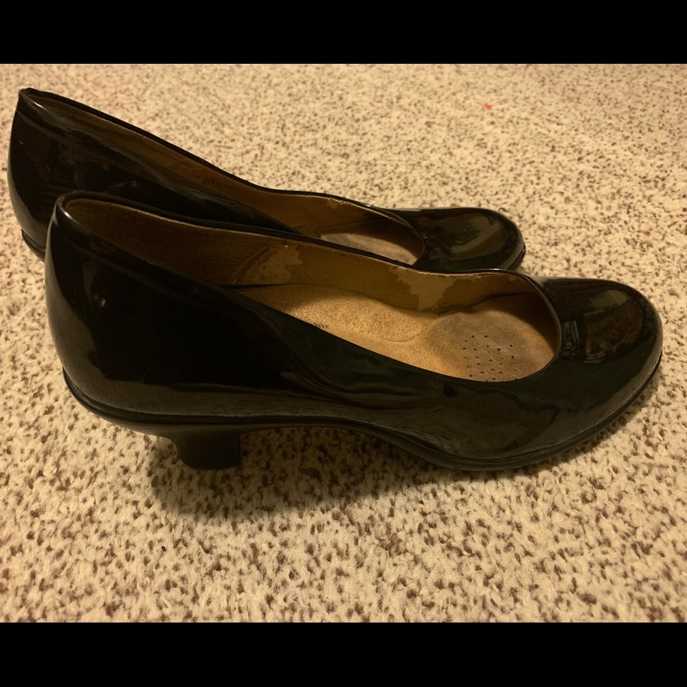 Softspots patent style pumps size 11W